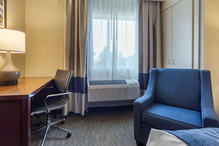Comfort Inn Rockford near Casino District 4