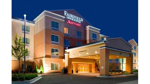 Fairfield Inn & Suites Rockford 4