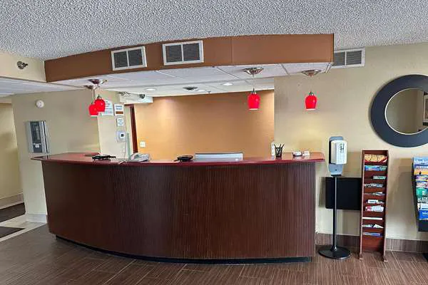 Super 8 by Wyndham Sturtevant/Racine 4