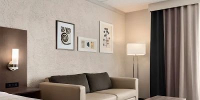 Country Inn & Suites by Radisson, Mt. Pleasant-Racine West, WI