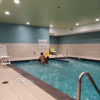 Holiday Inn Express & Suites Racine by IHG ico