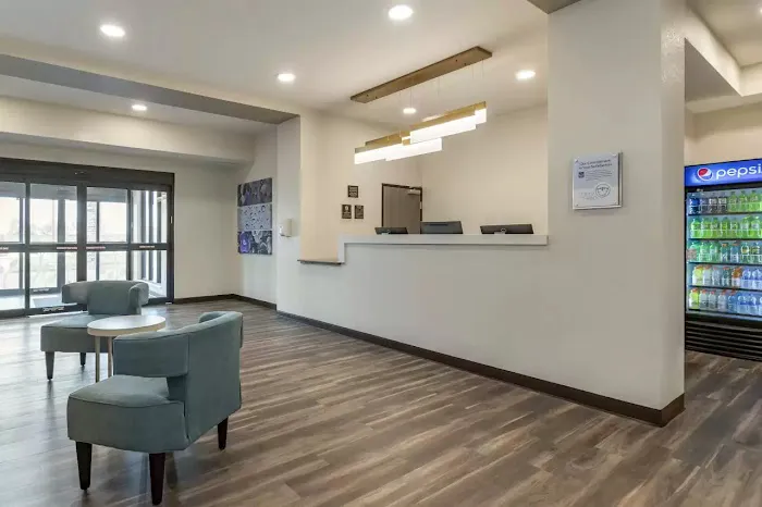 MainStay Suites Milwaukee/Franklin 4