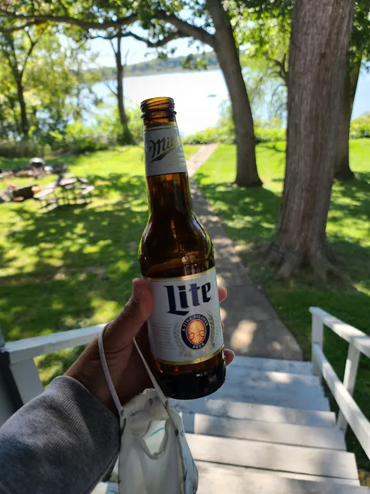 Crooked Lake Resort 4
