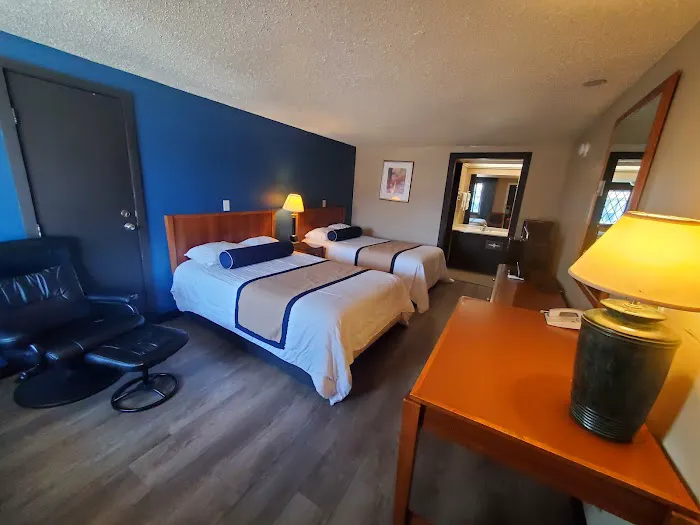 Value Inn Kenosha I-94/Exit 344 4