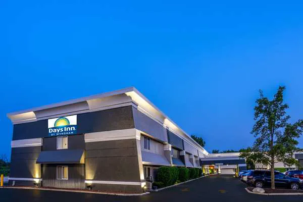 Days Inn by Wyndham Pleasant Prairie Kenosha 4