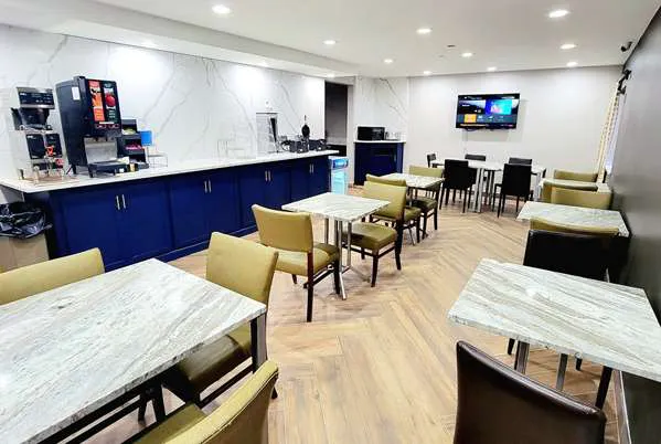 Days Inn by Wyndham Pleasant Prairie Kenosha 4