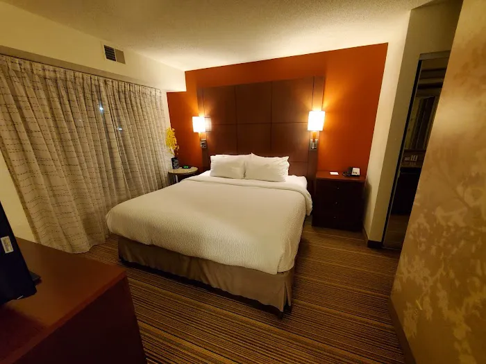 Residence Inn by Marriott Appleton 4