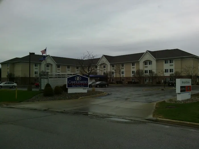 Candlewood Suites Appleton, an IHG Hotel 4