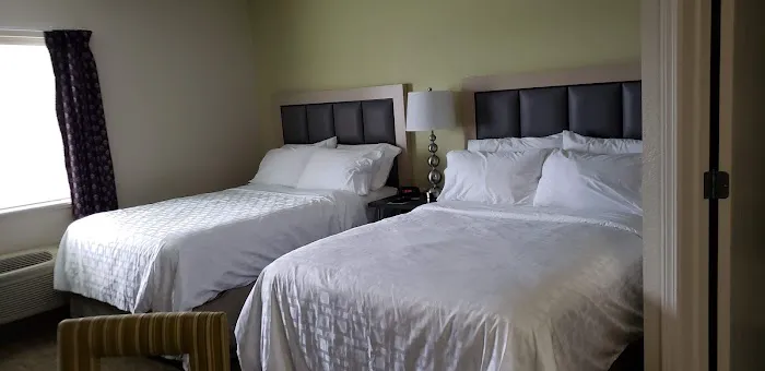 Candlewood Suites Appleton, an IHG Hotel 4