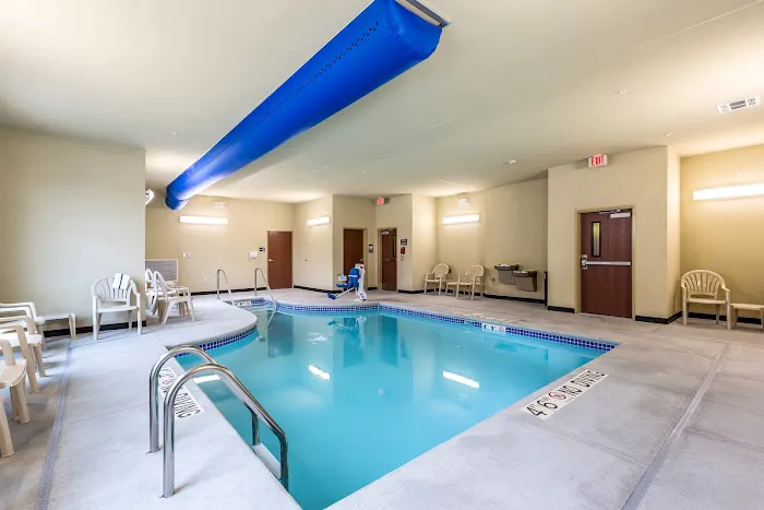 Cobblestone Hotel & Suites - Stevens Point 4