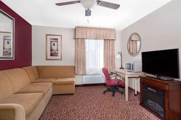 Baymont by Wyndham Stevens Point 4
