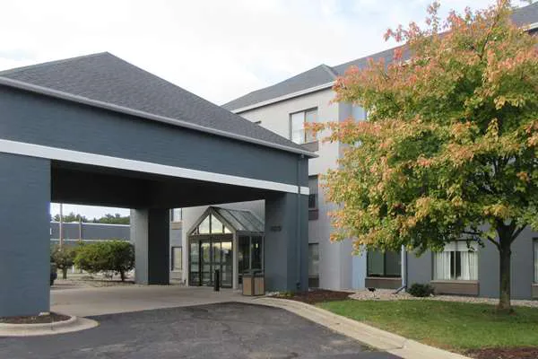 Comfort Suites Stevens Point 4