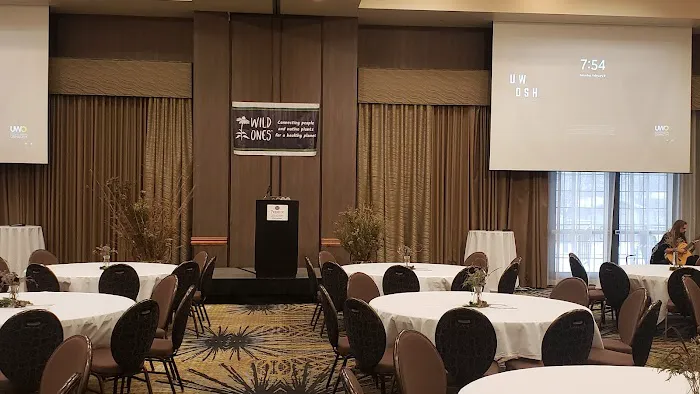 Bridgewood Resort Hotel Neenah 4