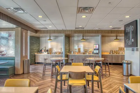 Fairfield Inn & Suites Appleton 4