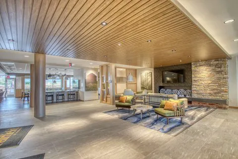 Fairfield Inn & Suites Appleton 4
