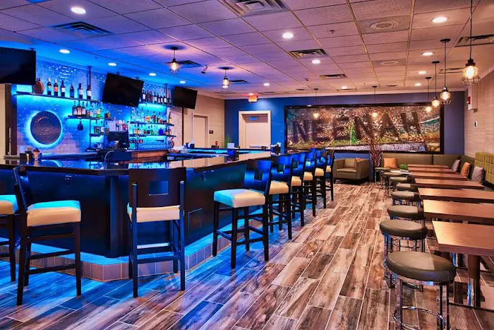 DoubleTree by Hilton Neenah 4