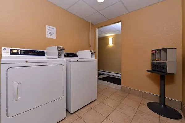 Quality Inn Appleton West 4