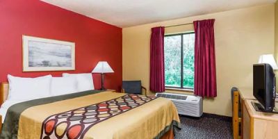 Super 8 by Wyndham Appleton
