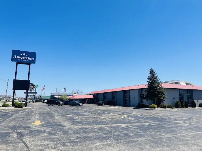 AmericInn by Wyndham Appleton Downtown 4