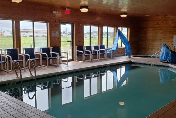 AmericInn by Wyndham Mauston 4