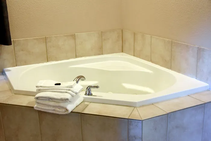 Hotel Hillsboro 4