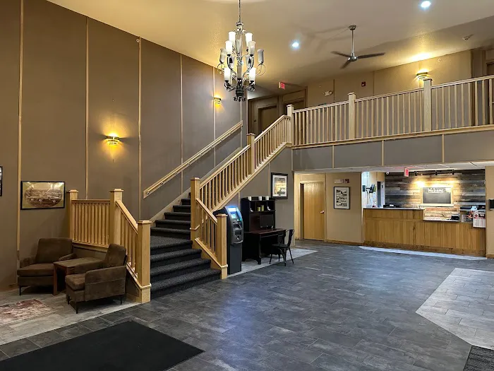 Hotel Hillsboro 4