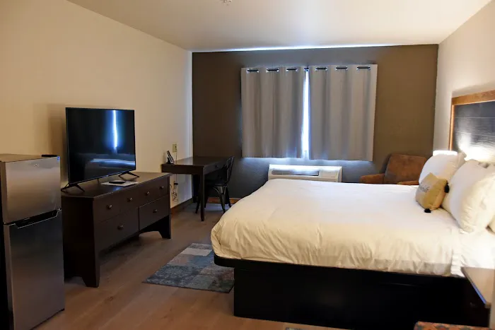 Hotel Hillsboro 4