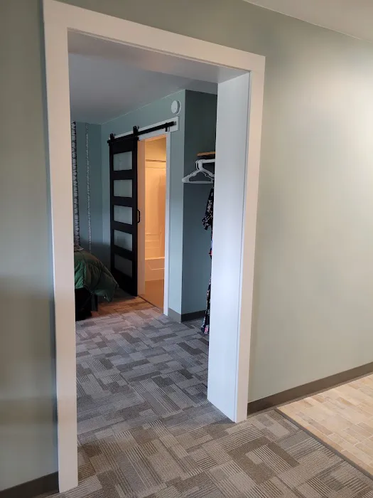 Hotel 4