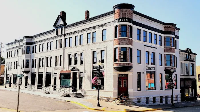 Hotel Fortney 4