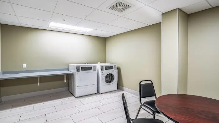 Holiday Inn Express & Suites Platteville by IHG 5