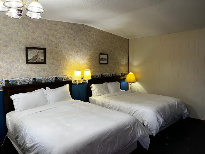 La Hacienda Inn 4