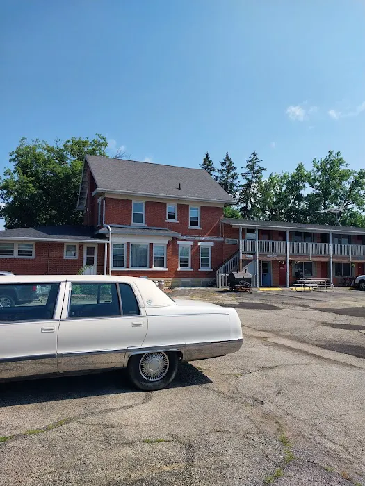 La Hacienda Inn 4