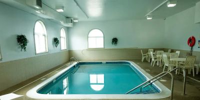 Savanna Inn and Suites