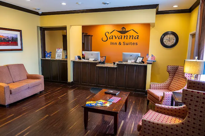 Savanna Inn and Suites 4
