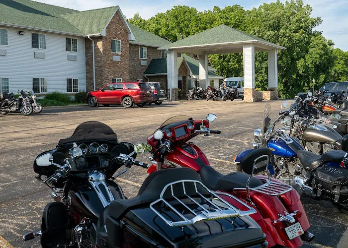 Savanna Inn and Suites 4