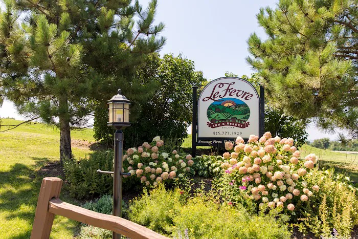 Le Fevre Inn & Resort 4