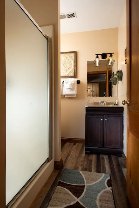 Riverboat Suites 4