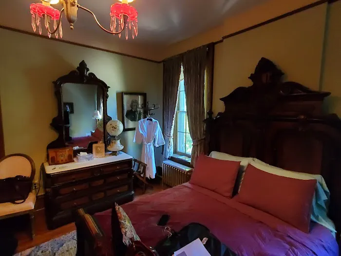 Victorian Mansion 4