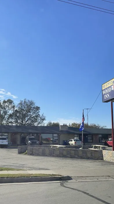 Tri-States Wood Inn 4