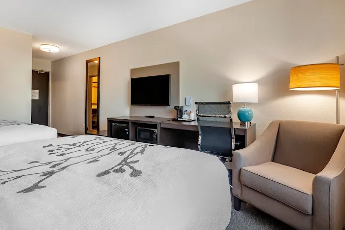Sleep Inn & Suites Lancaster 4