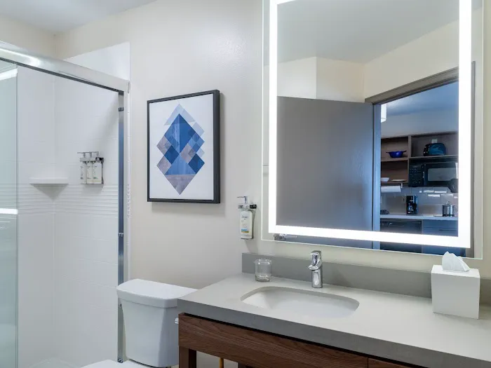 Candlewood Suites Rockford by IHG 4