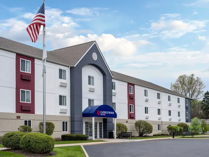 Candlewood Suites Rockford by IHG 4