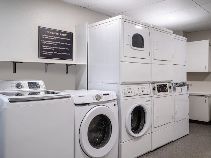 Candlewood Suites Rockford by IHG 4