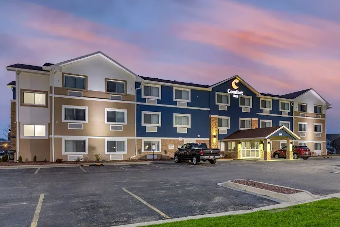 Comfort Inn Mount Pleasant - Racine 4