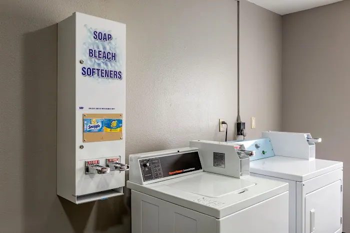 Comfort Inn Mount Pleasant - Racine 4