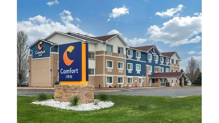 Comfort Inn Mount Pleasant - Racine 4