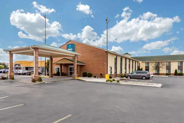 Clarion Pointe Racine - Mount Pleasant 4