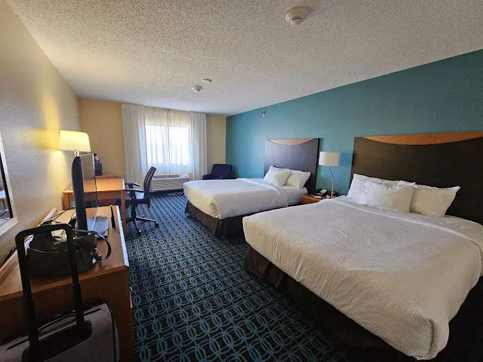 Fairfield Inn Racine 4
