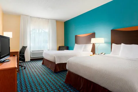 Fairfield Inn Racine 4