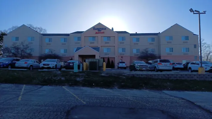 Fairfield Inn Racine 4